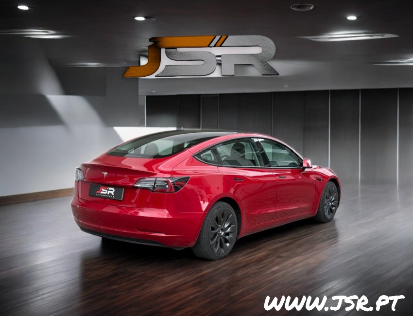 Tesla Model 3 Sr +
