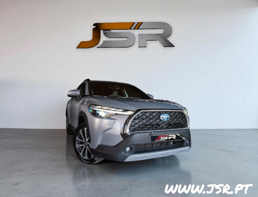 Toyota Corolla Cross 2.0 Hybrid Luxury