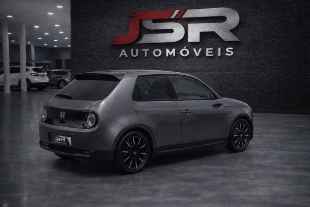 Honda E Advance 17