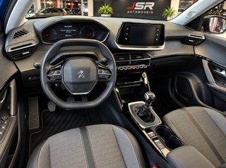 Peugeot 2008 1.2 Puretech Allure Pack